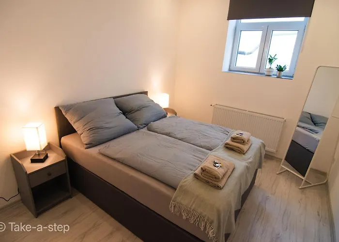 Qonroom - As Individual As - Apartman Dillenburg